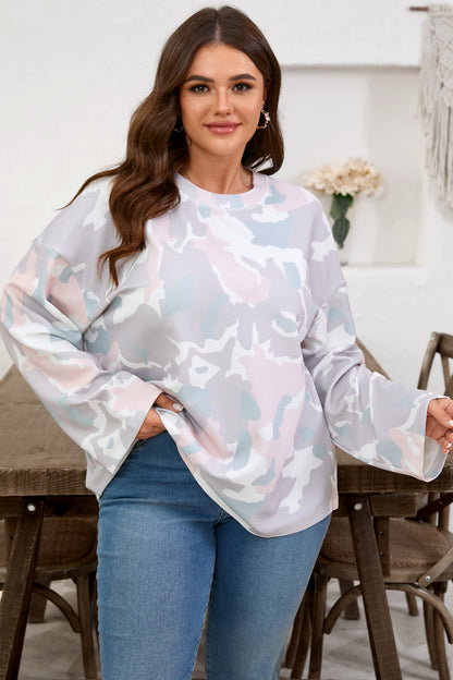 Plus Size Camo Drop Shoulder Loose Pullover Top