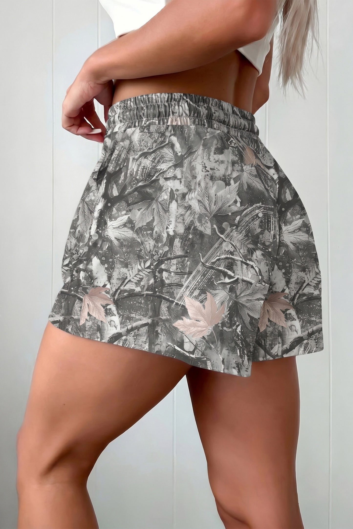 Maple Leaf Camo Tie Elastic Shorts